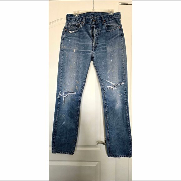 Men's Early 80s Vintage 36-33 Levis Red Tab (Big E) Blue Jeans